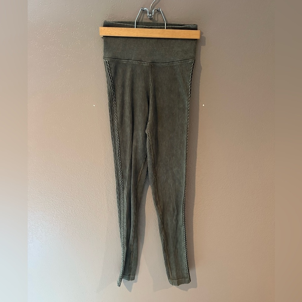 Aerie Offline Ribbed Leggings